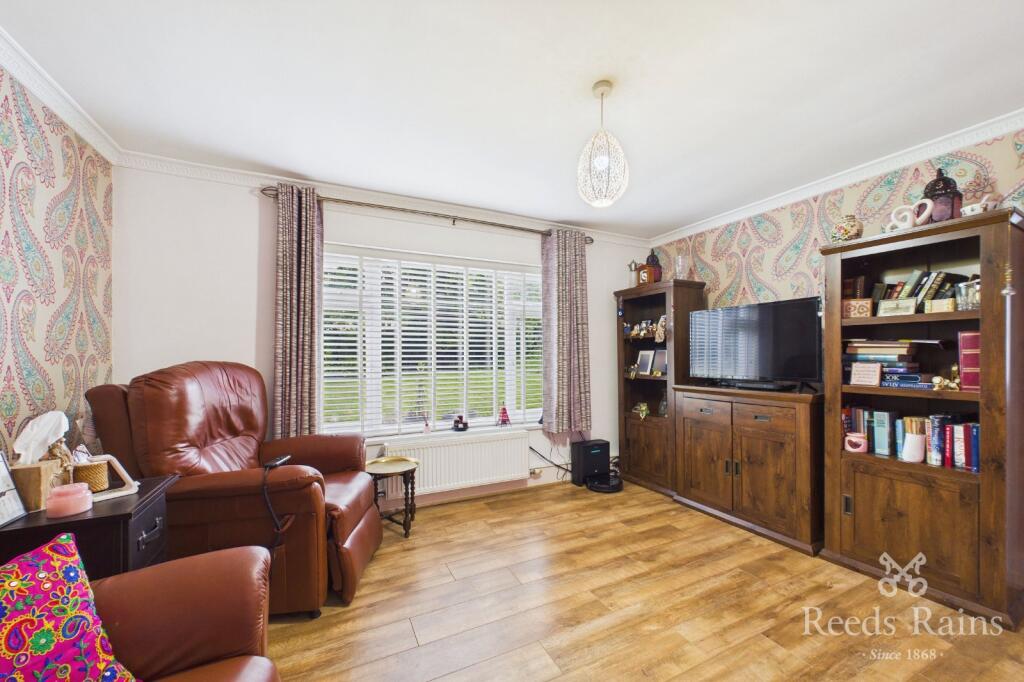 Cherry Tree Court, East Ardsley, Wakefield, West Yorkshire, WF3 photo 4