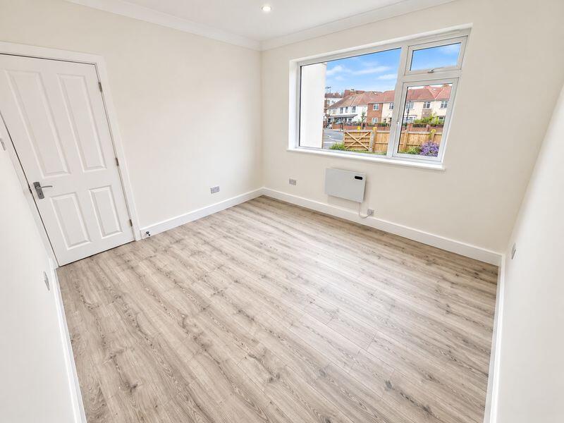 House in Southall - View 5