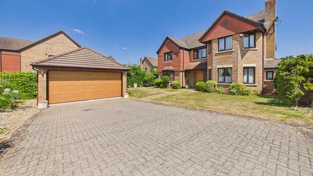 Main image of property: Snaith Crescent, Loughton, Milton Keynes