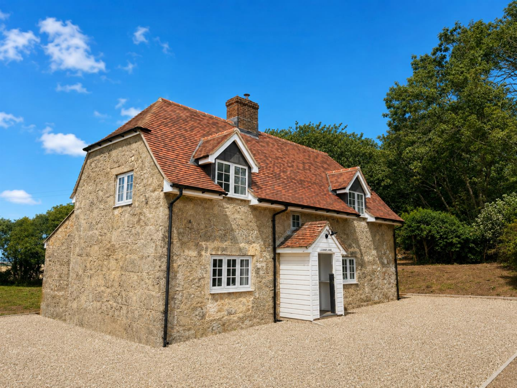 House in Portsmouth - View 3