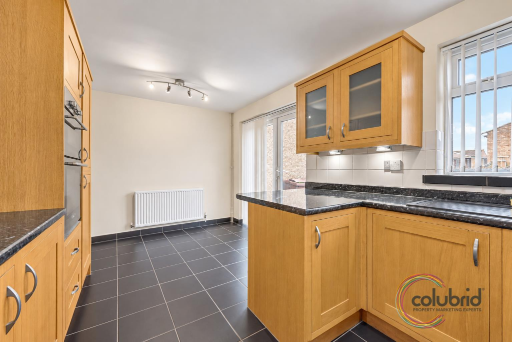 House in Romford - View 5