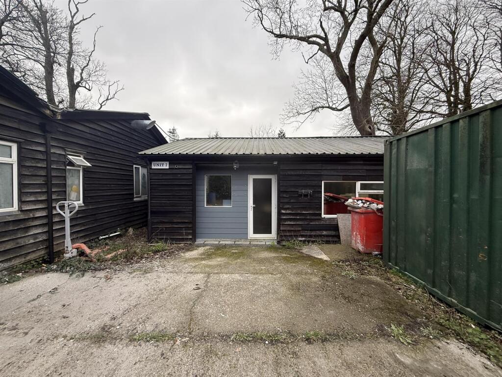 Main image of property: Gravesend Road, Wrotham, Sevenoaks