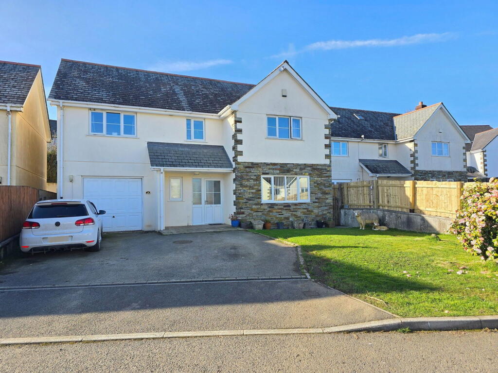 Main image of property: St. Andrews Close, Holsworthy, EX22 7PL