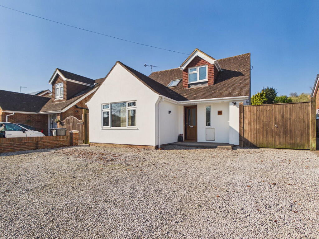 Main image of property: Findon Road, Findon Valley, Worthing BN14 0EP