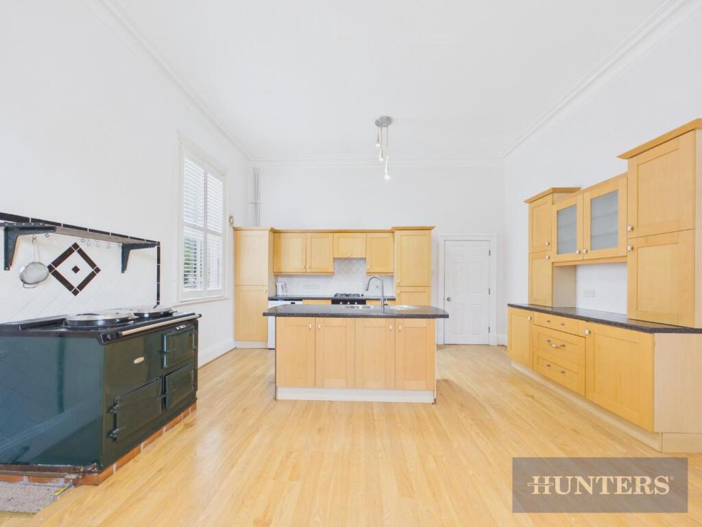 Apartment in York - More