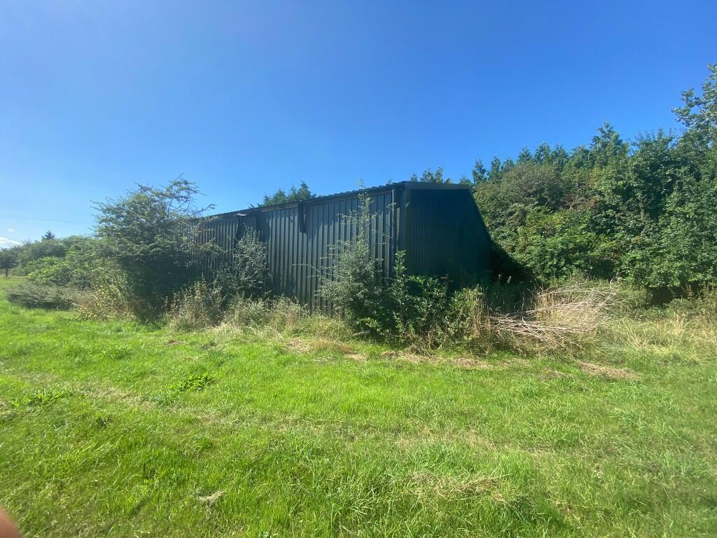 4 Bed Barn Conversion And 4 Acre Grounds photo 3