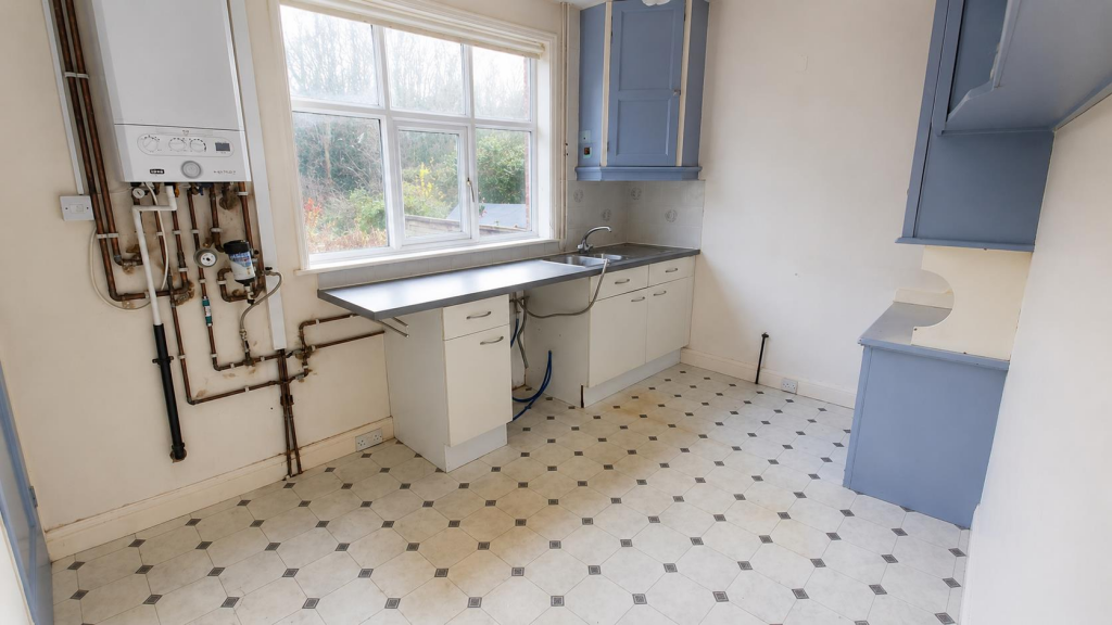 House in Sheffield - View 4