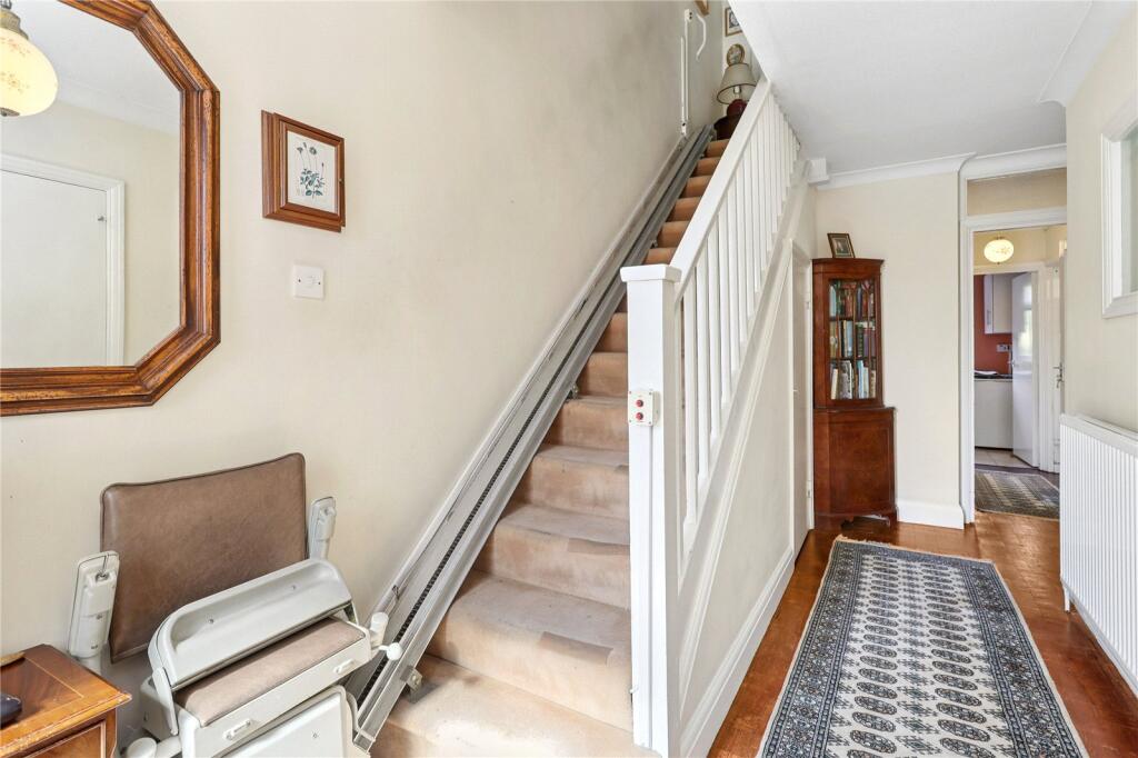 House in Kingston upon Thames - View 5