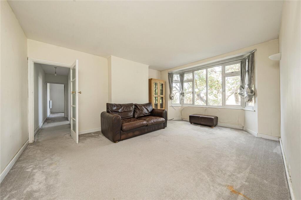 Apartment in London - View 2