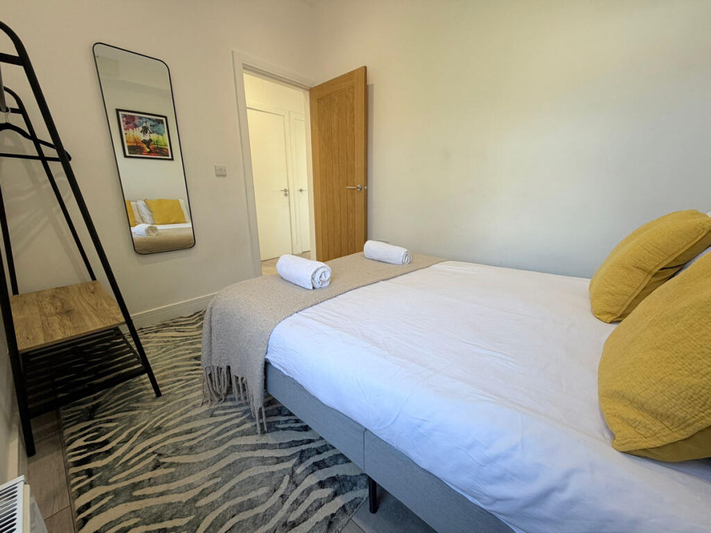 2 bedroom flat for rent