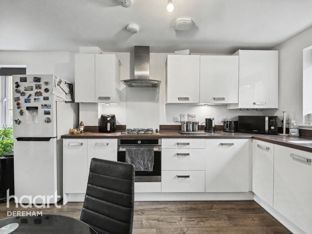 Magpie Place, Wymondham photo 4