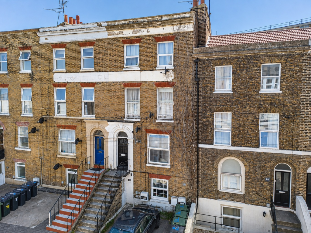 Main image of property: Parrock Street, Gravesend, Kent, DA12 1HF