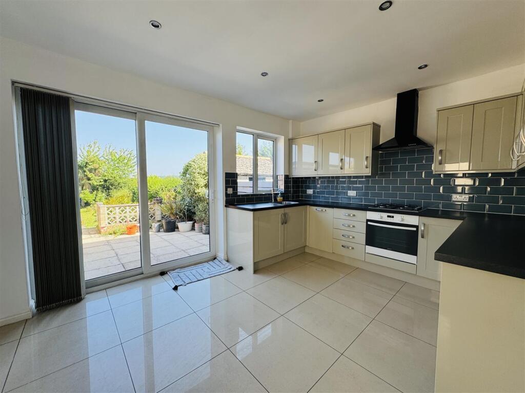 House in Nottingham, Harlequin, Radcliffe-on-Trent - View 5