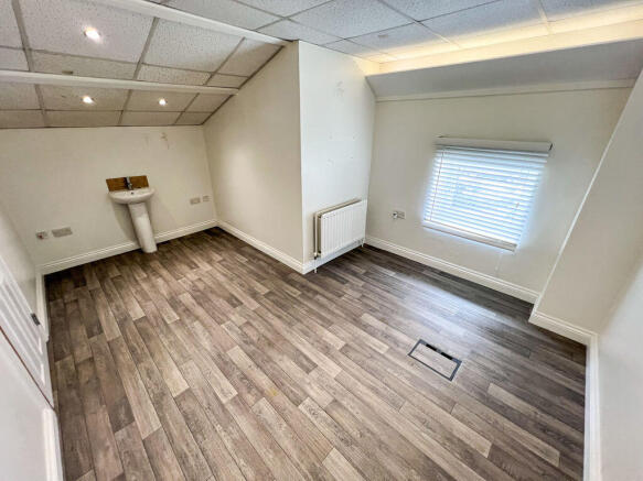 13b St Georges Street, Douglas