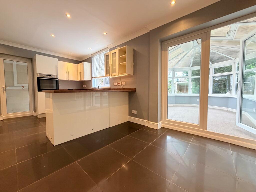 Main image of property: Lingdale Grove, Redcar, North Yorkshire, TS10