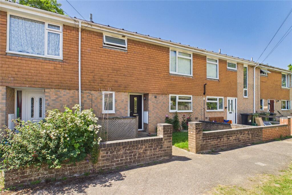 Main image of property: Hythe Close, Tadley, Hampshire, RG26