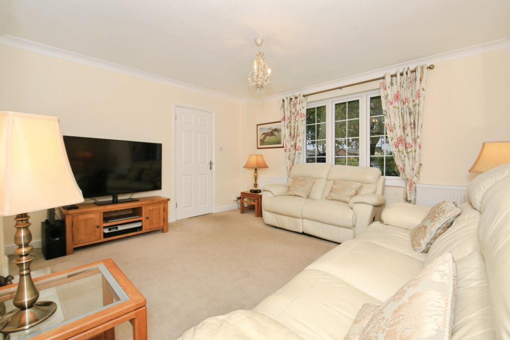 Overton Way, Orton Waterville, Peterborough, PE2 photo 3