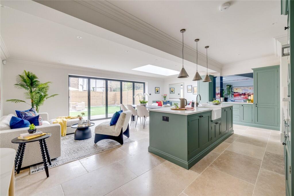 Main image of property: Byfeld Gardens, London, SW13