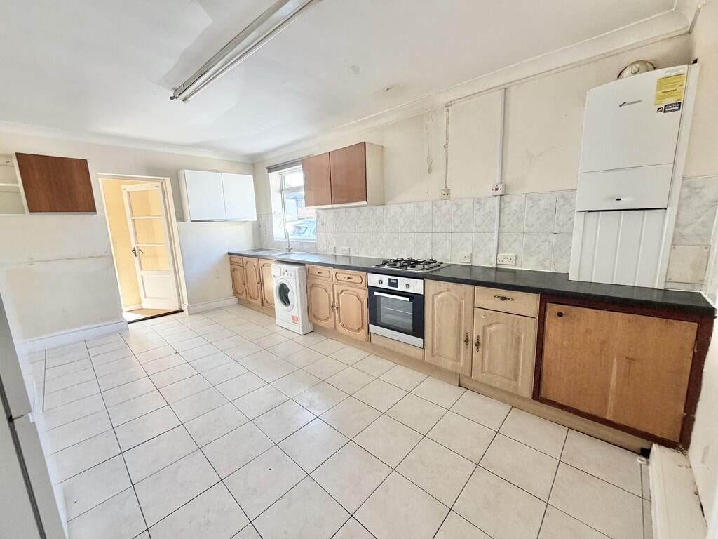 House in Guildford - View 3