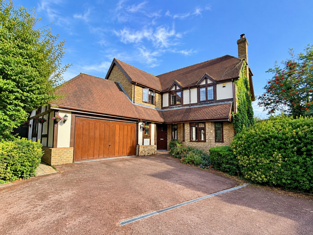 Main image of property: Pringle Gardens, Purley, CR8