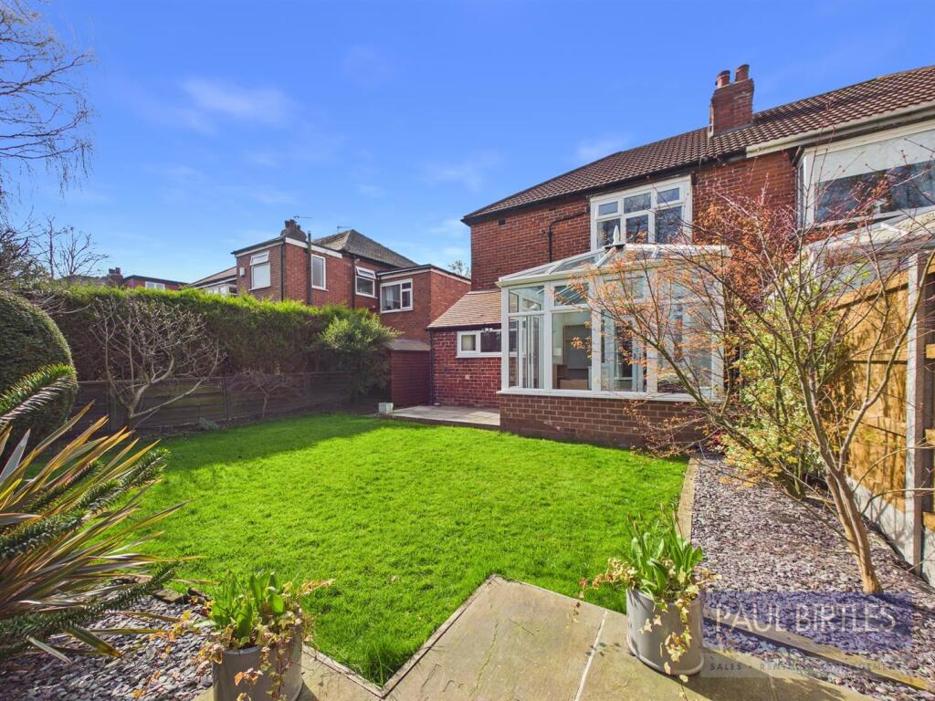 Cressingham Road, Stretford, Manchester, M32 9DN – pohled 2