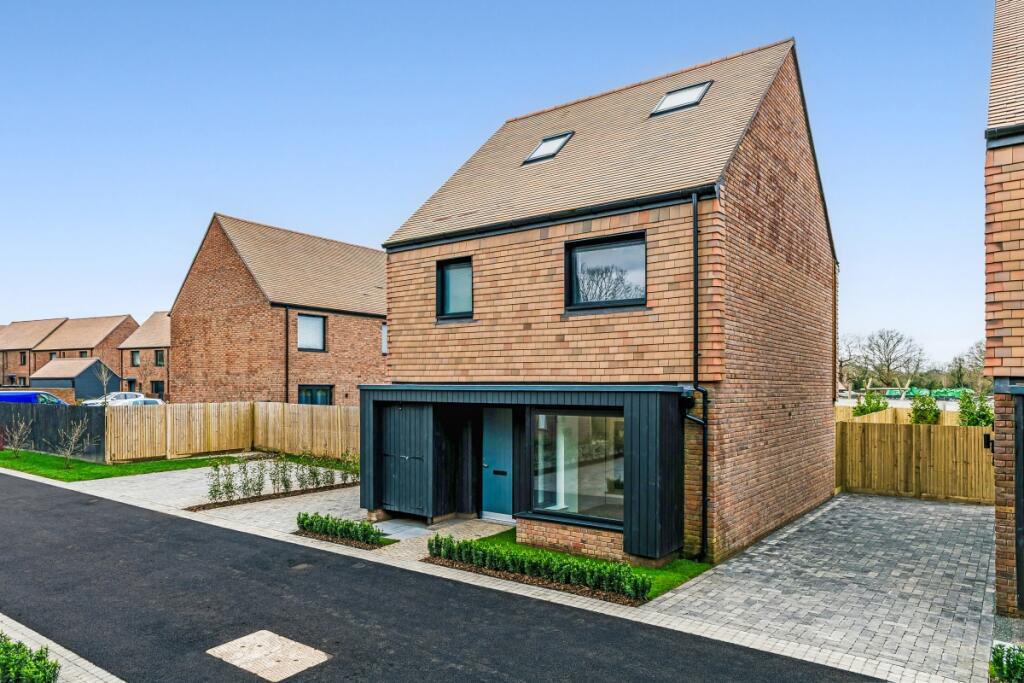 Main image of property: Medland Close Cranleigh GU6