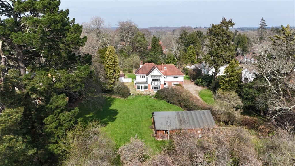 Garden Road, Burley, Ringwood, Hampshire, BH24, Hampshire