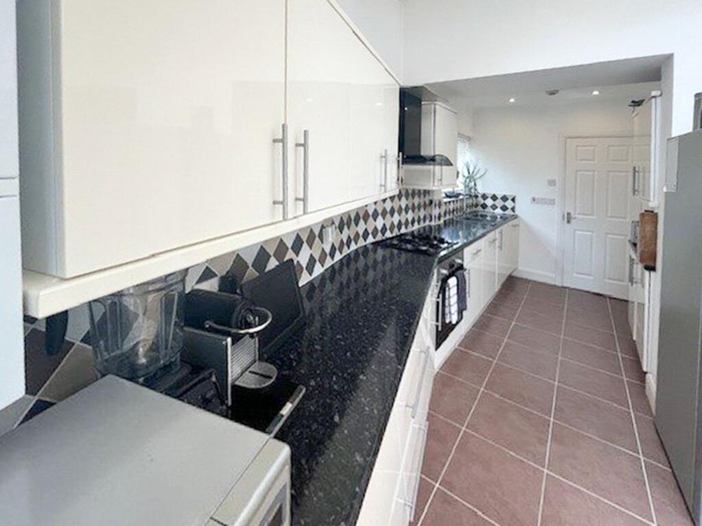 House in Harrow - More