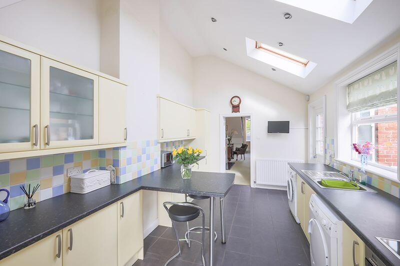 Oakfield Terrace, Gosforth, Newcastle Upon Tyne - View 4