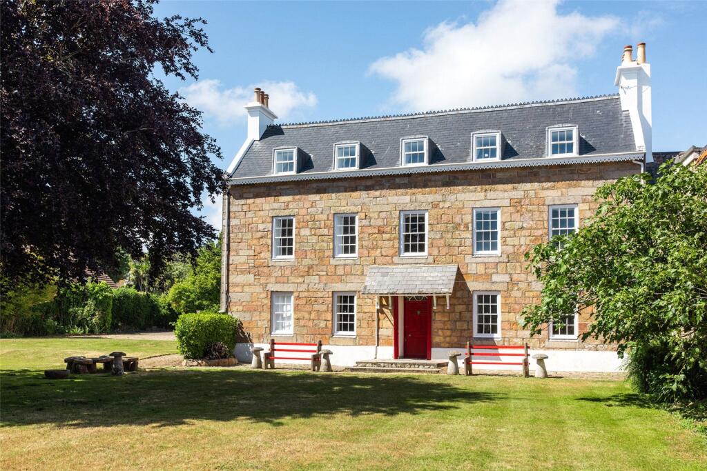 House in Cambridge, Newnham - View 2
