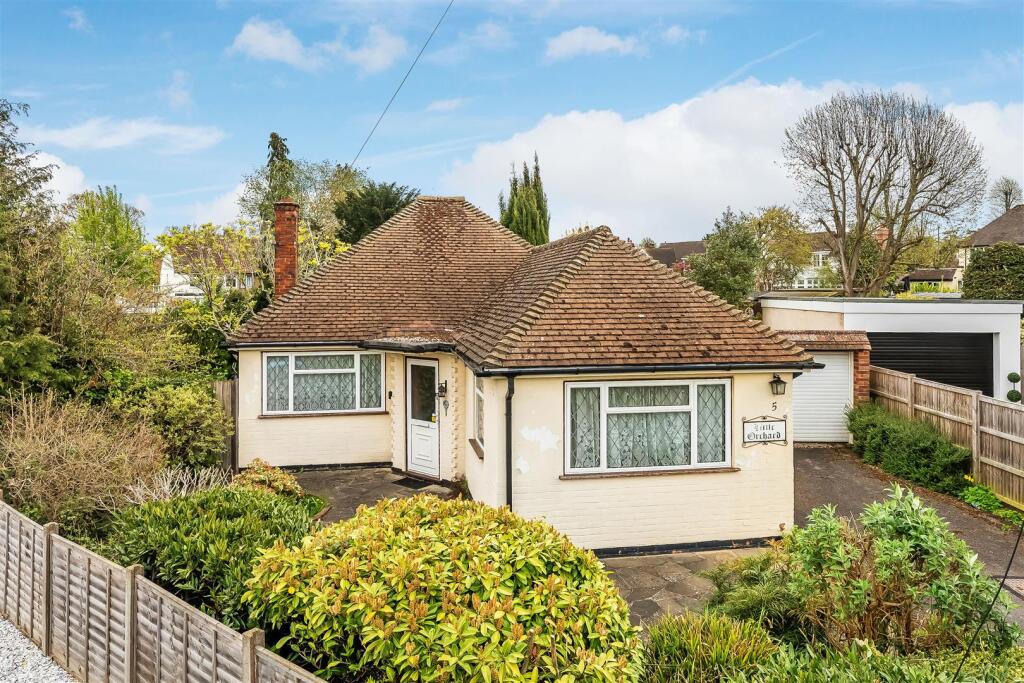 Main image of property: RICHBELL CLOSE, ASHTEAD, KT21