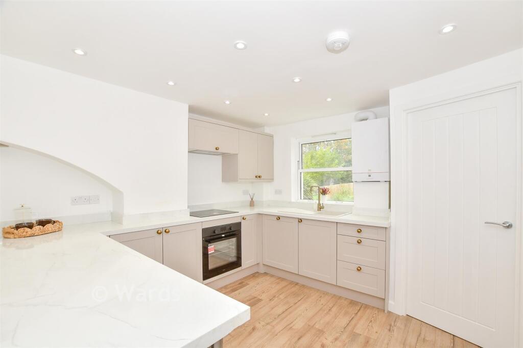 House in Maidstone, Kent - View 4