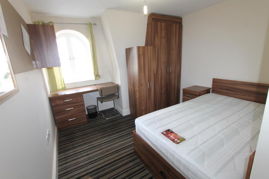 Station House, Old Warwick Road, Leamington Spa - View 5
