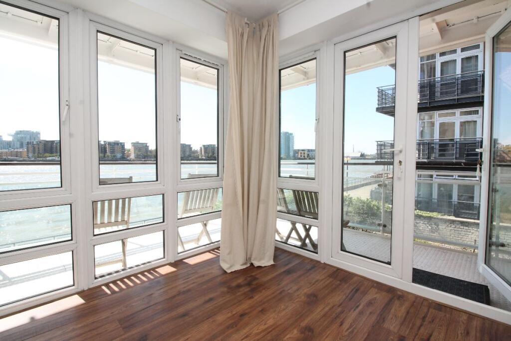 Apartment in London - More
