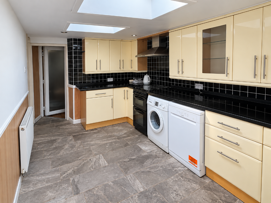 House in Walsall - View 4