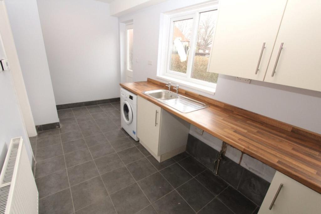House in Nottingham - View 4