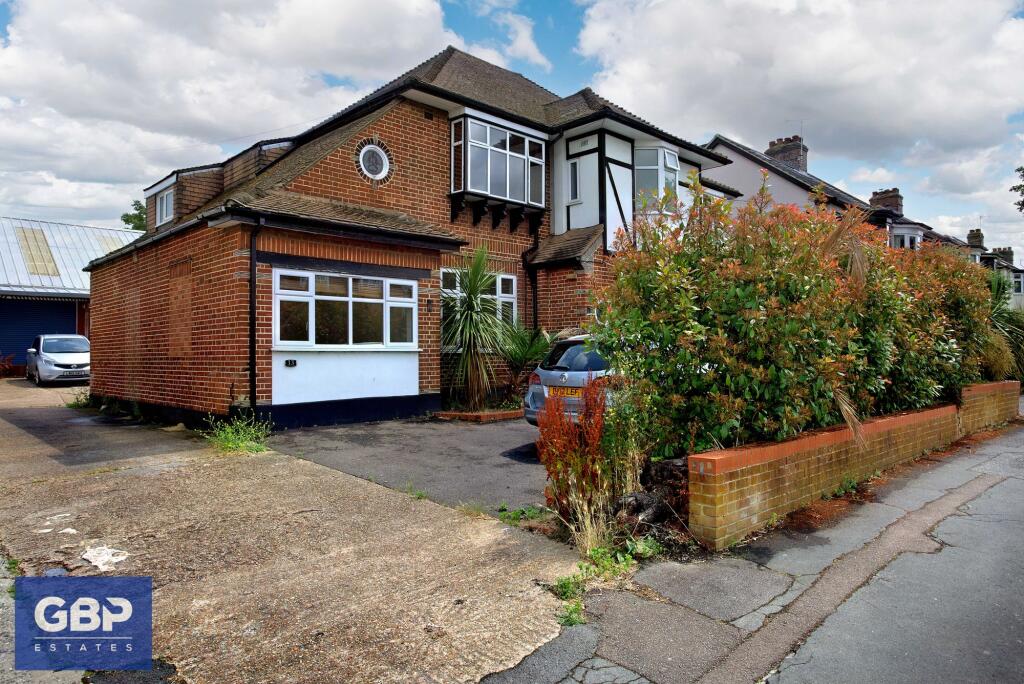 Main image of property: Grenfell Avenue, Hornchurch, RM12