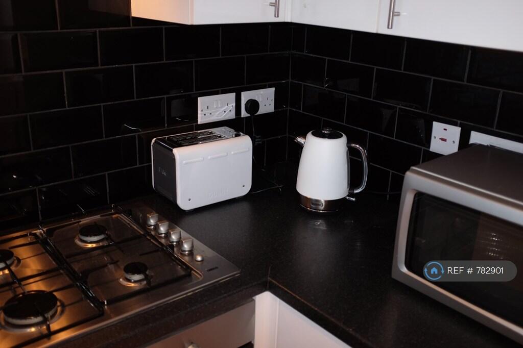 Apartment in London, Brondesbury Park, Queen's Park - View 5
