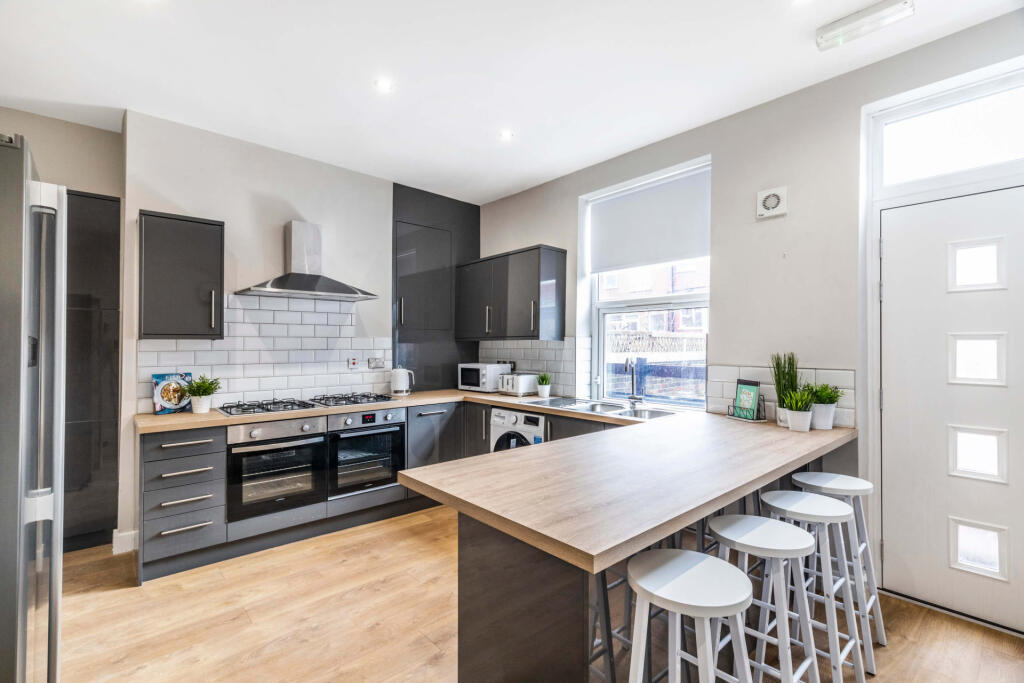 House in Leeds - View 3