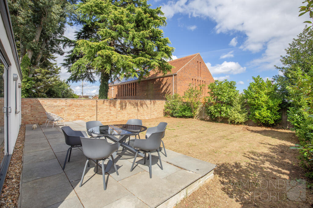 House in South Norfolk, New Costessey, Costessey - More