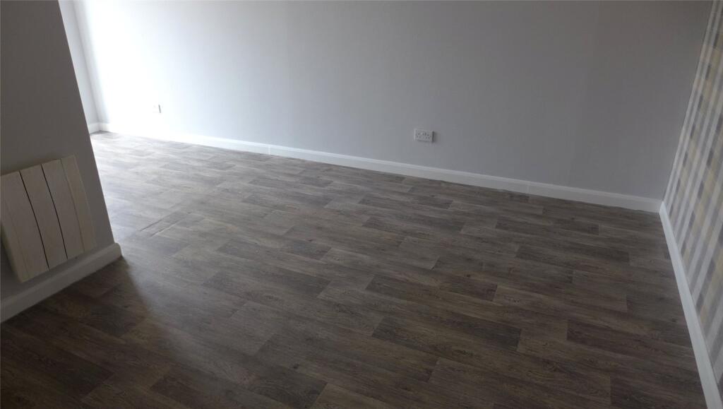 Apartment in Coventry - View 4