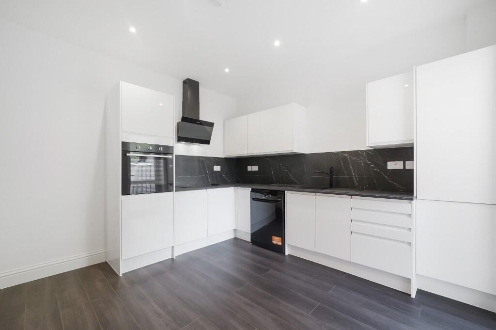House in London - View 4