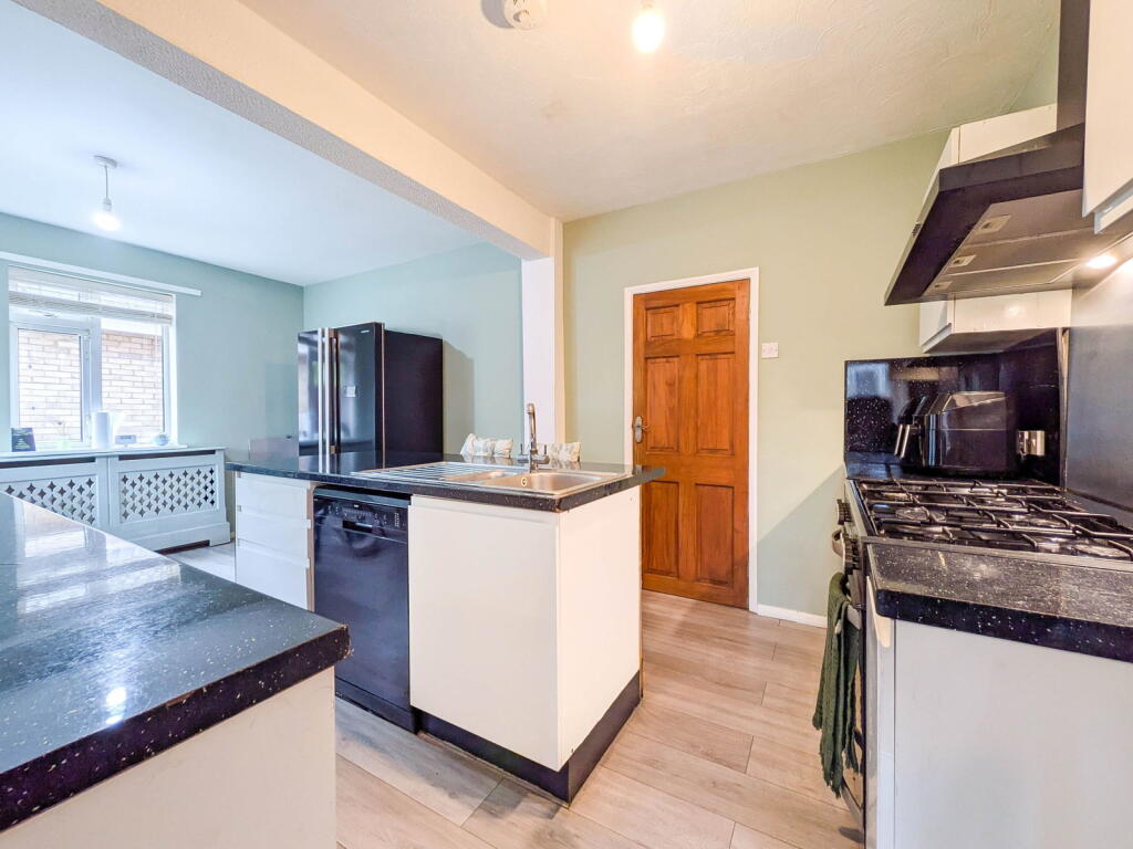 House in Milton Keynes - View 5
