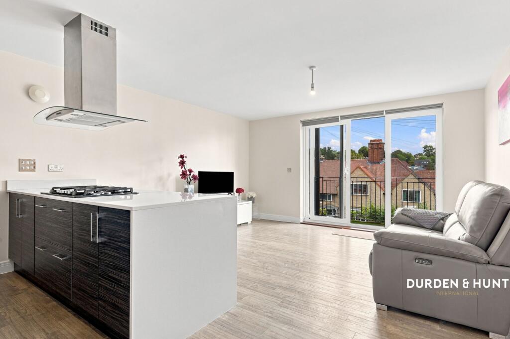 Apartment in Epping Forest, Loughton - View 3