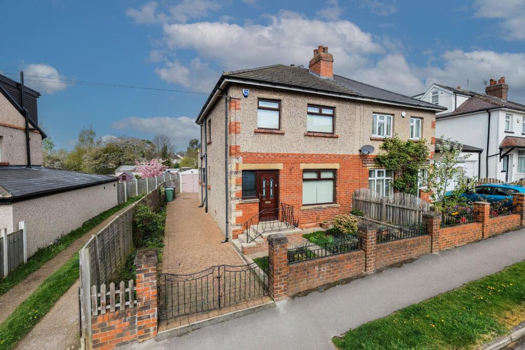 Main image of property: Newlaithes Gardens, Horsforth, Leeds, West Yorkshire, LS18