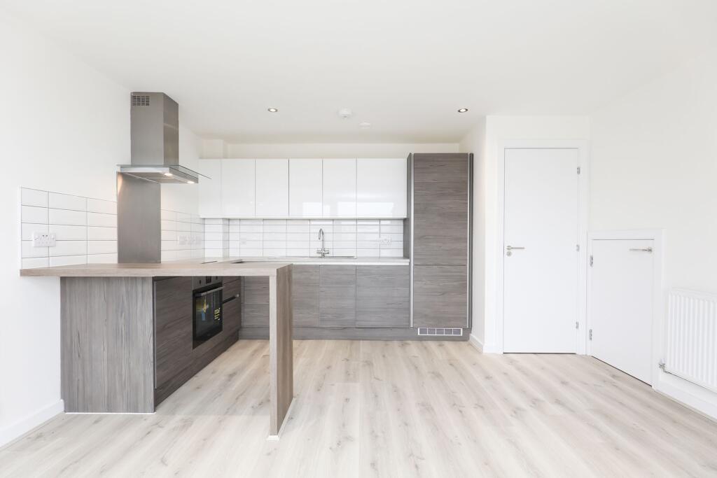 House in Rotherham, Waverley - View 2