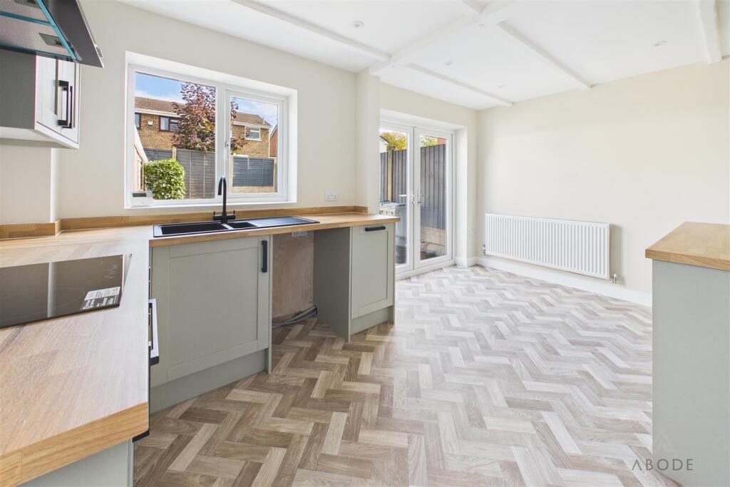 Randall Drive, Swadlincote, DE11 0BL photo 4