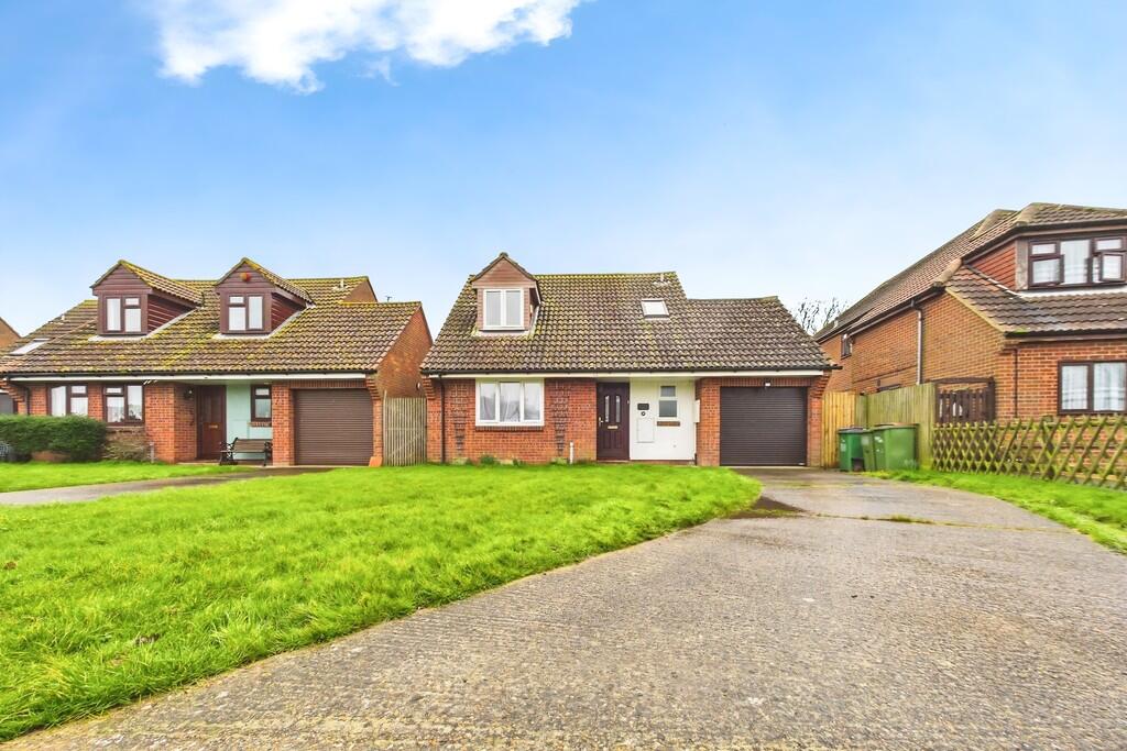 Main image of property: Seabourne Way, Dymchurch