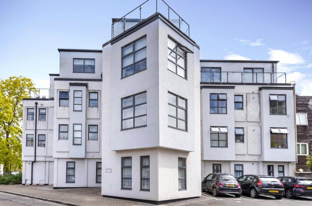 Main image of property: Oxford Heights, Southampton, Hampshire, SO14