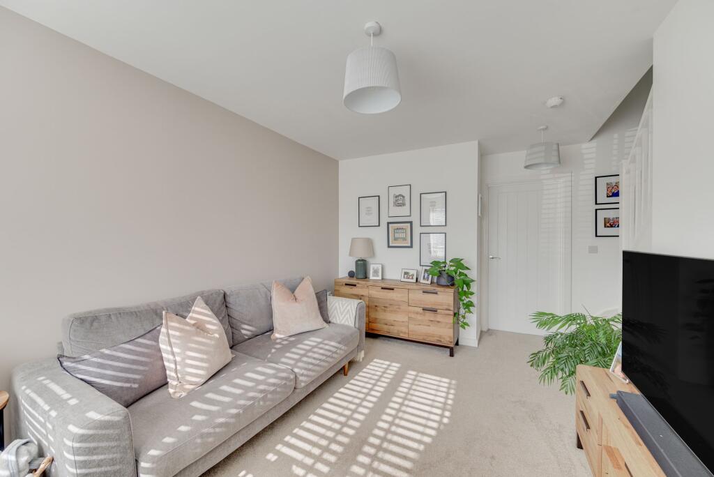 Geoffrey Way, Somerford, CW12 photo 4